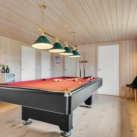 Vakantiehuis House With Pool, Spa, And Sauna By The Sea - Sj220