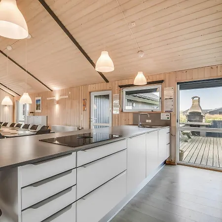 Σπίτι διακοπών House With Pool, Spa, And Sauna By The Sea - Sj220